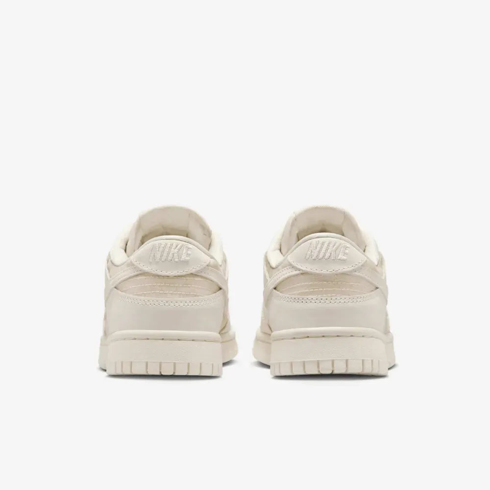 Dunk Low Lace Soft Pearl
