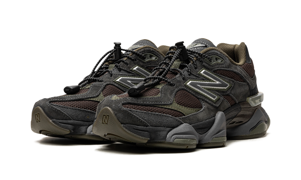 9060 Blacktop/Dark Moss/Black