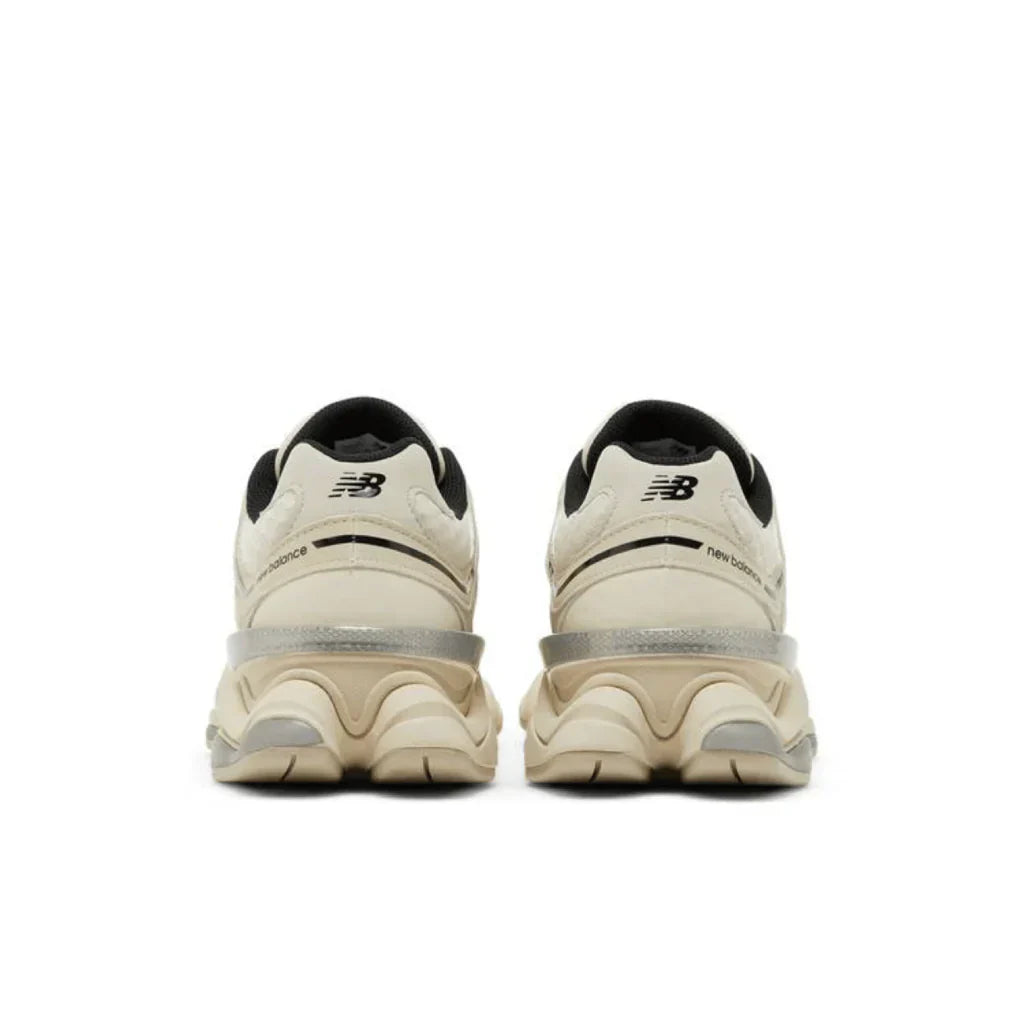 9060 Turtledove Black Silver