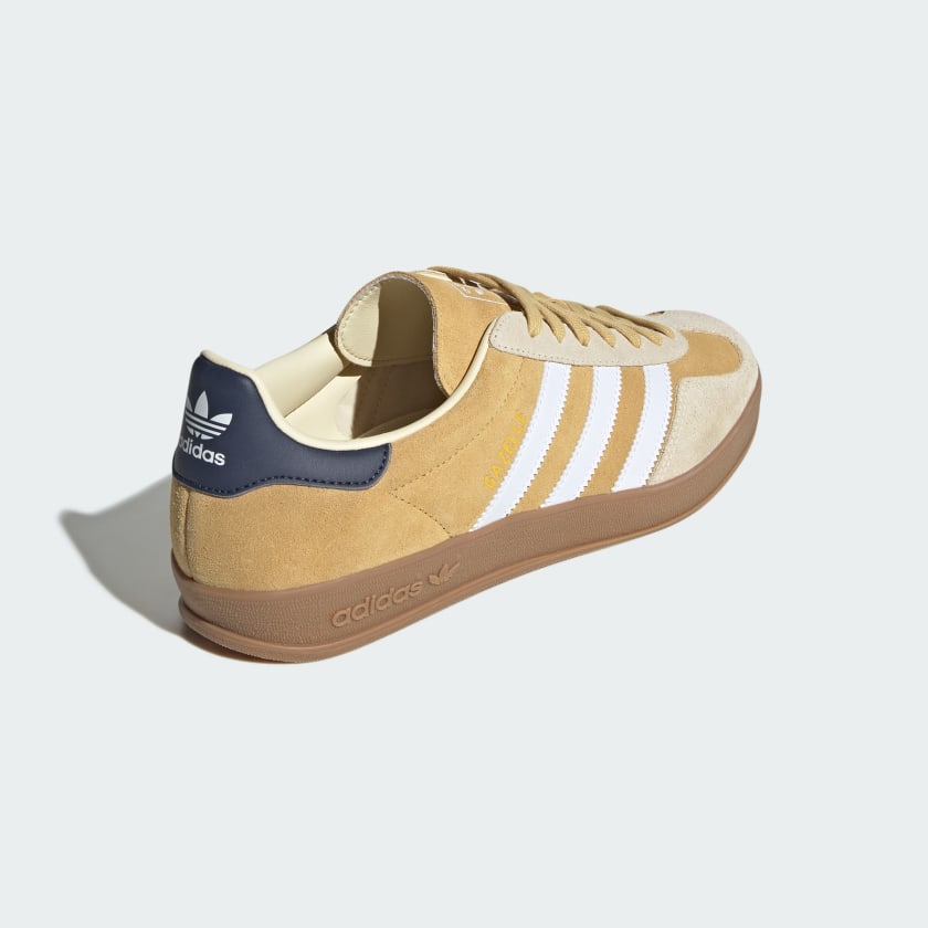 Gazelle Indoor Cloud White Shadow Navy