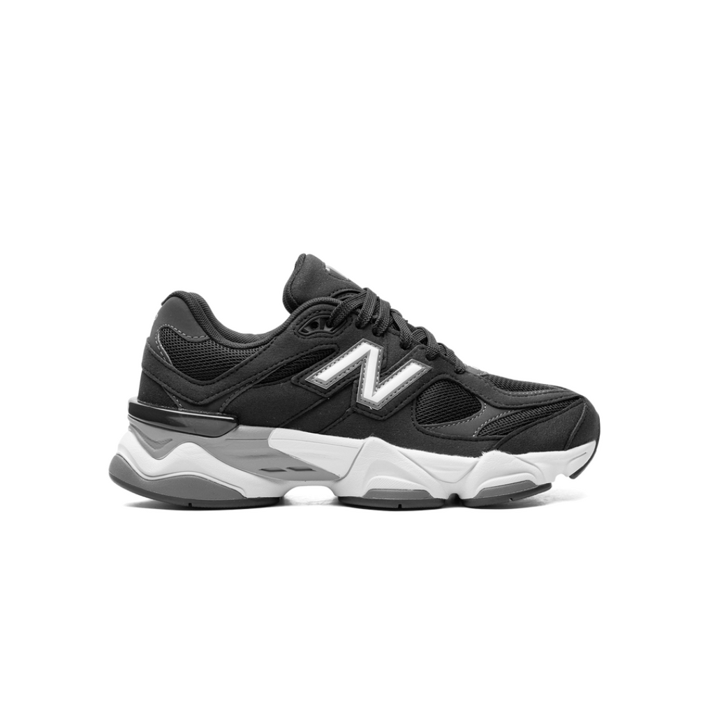 9060 GS Phantom Black