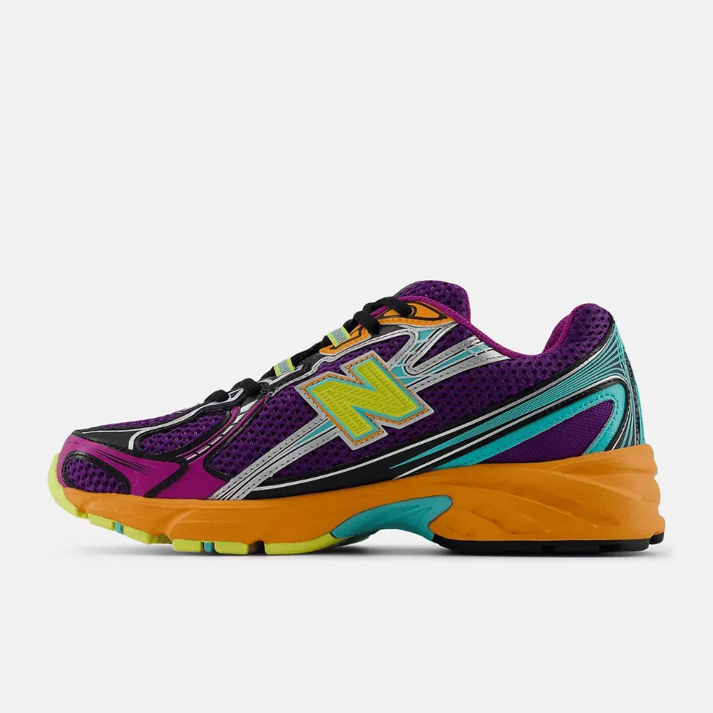 740 Concord Grape Purple Fuchsia Sun Glow
