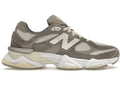9060 Grey White