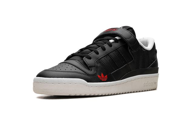 Forum Low Black