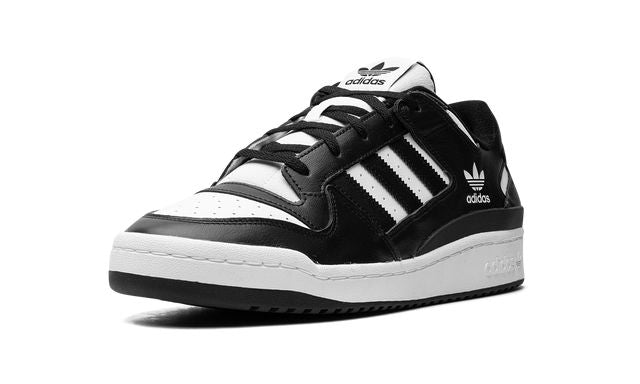 Forum Low Core Black