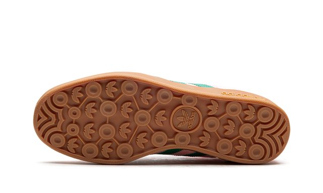 Gazelle Indoor Pink Velvet