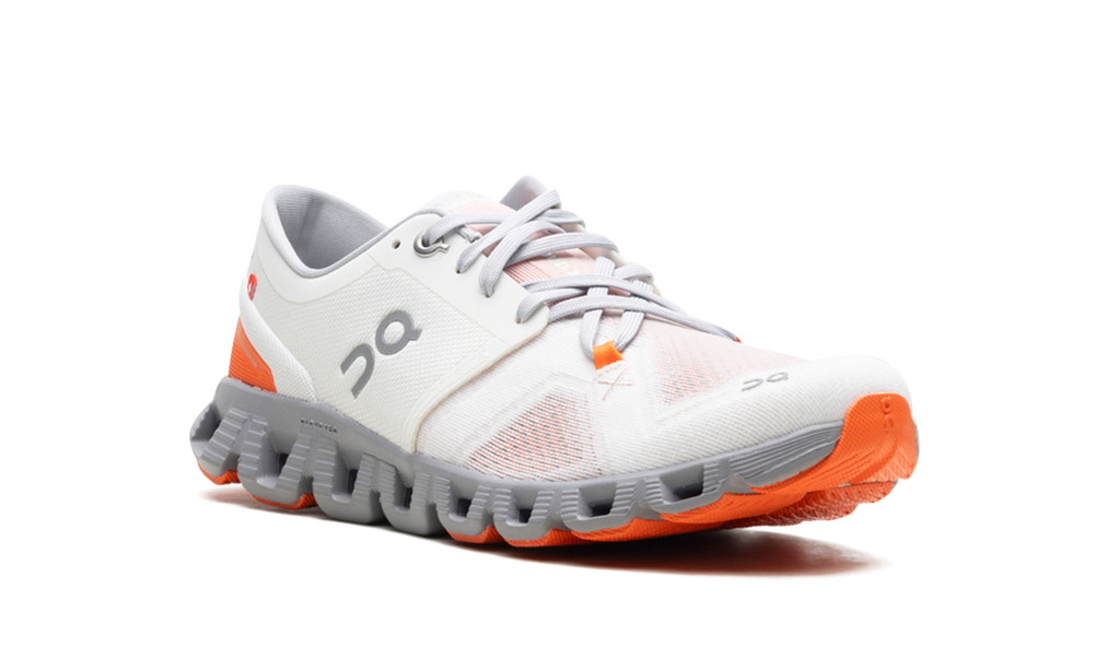 Cloud 3 Ivory Alloy