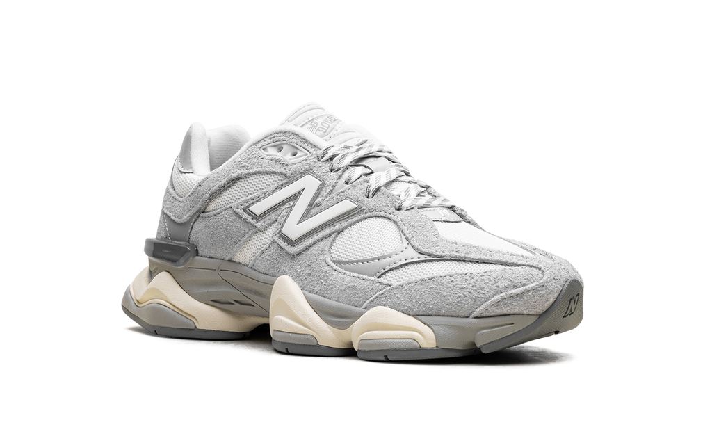 9060 Light Grey White