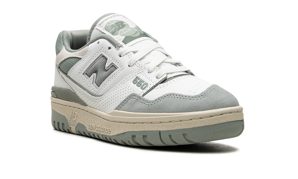 550 Seafoam Green