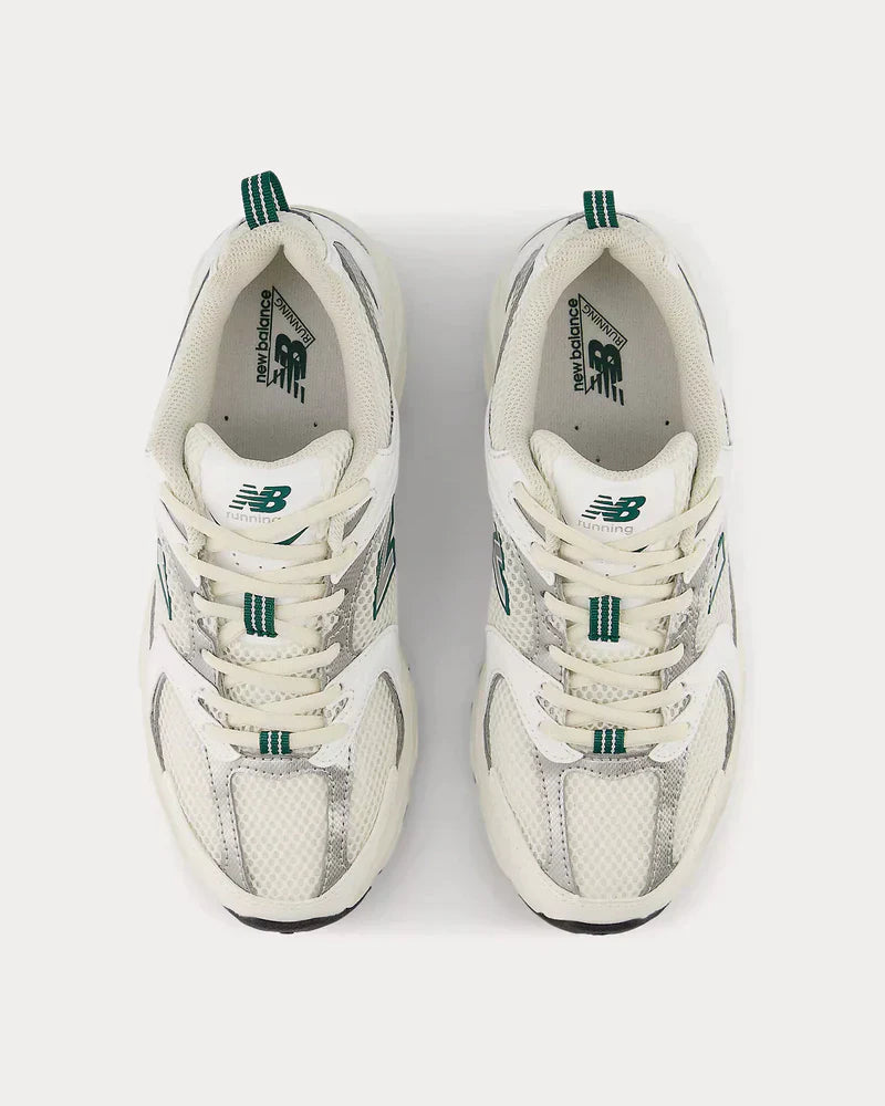 530 Sea Salt White Marsh Green