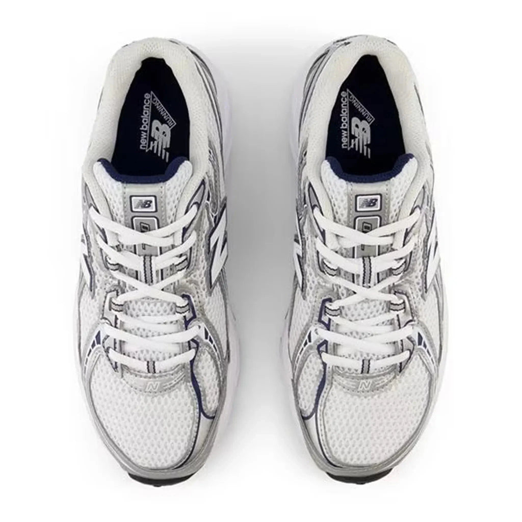 740v2 White Navy Shadow Grey