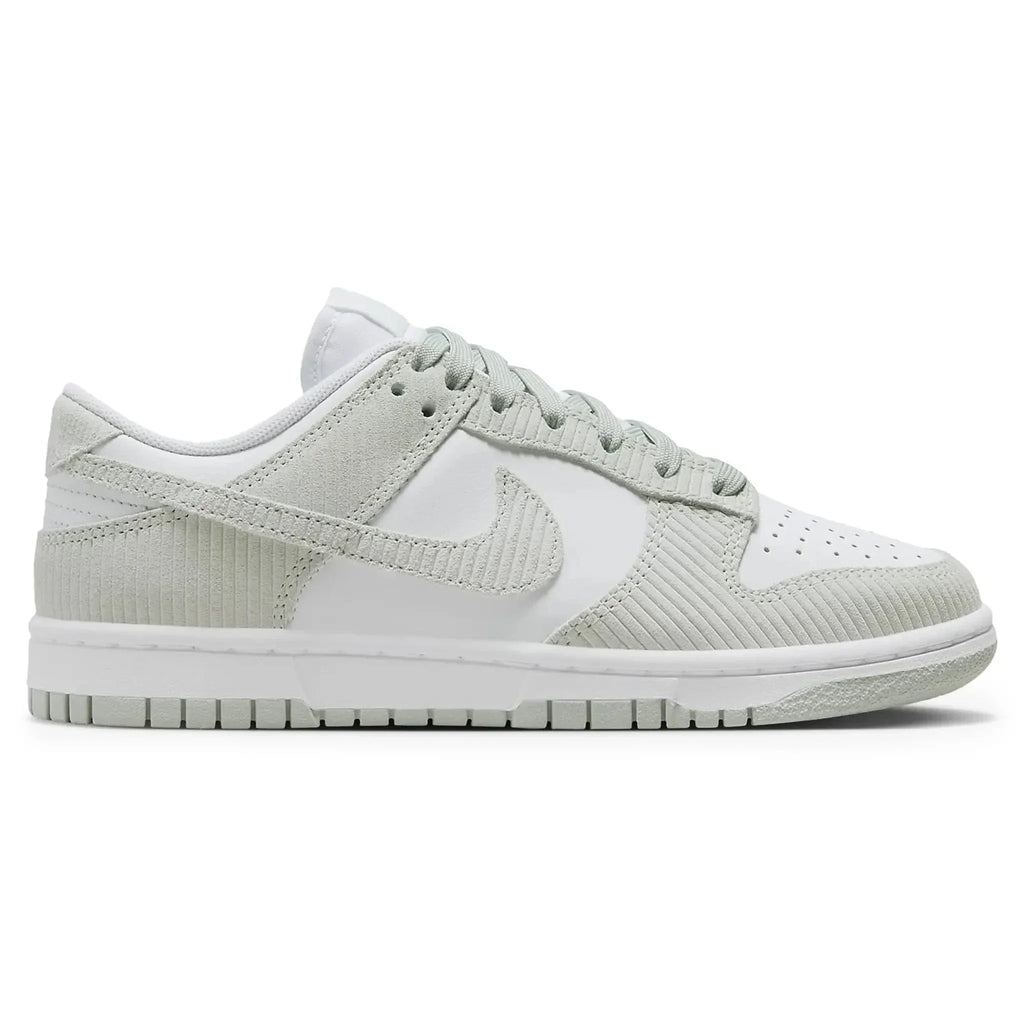 Dunk Low Light Silver Corduroy (W)