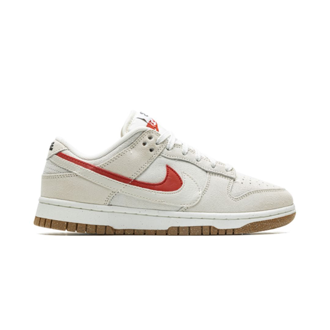 Dunk Low SE 85 Sail Orange