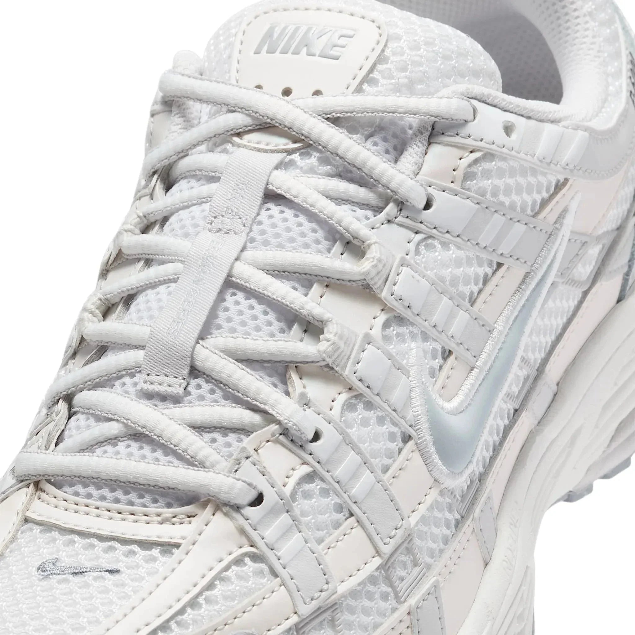 P-6000 SE Summit White Vast Grey (W)