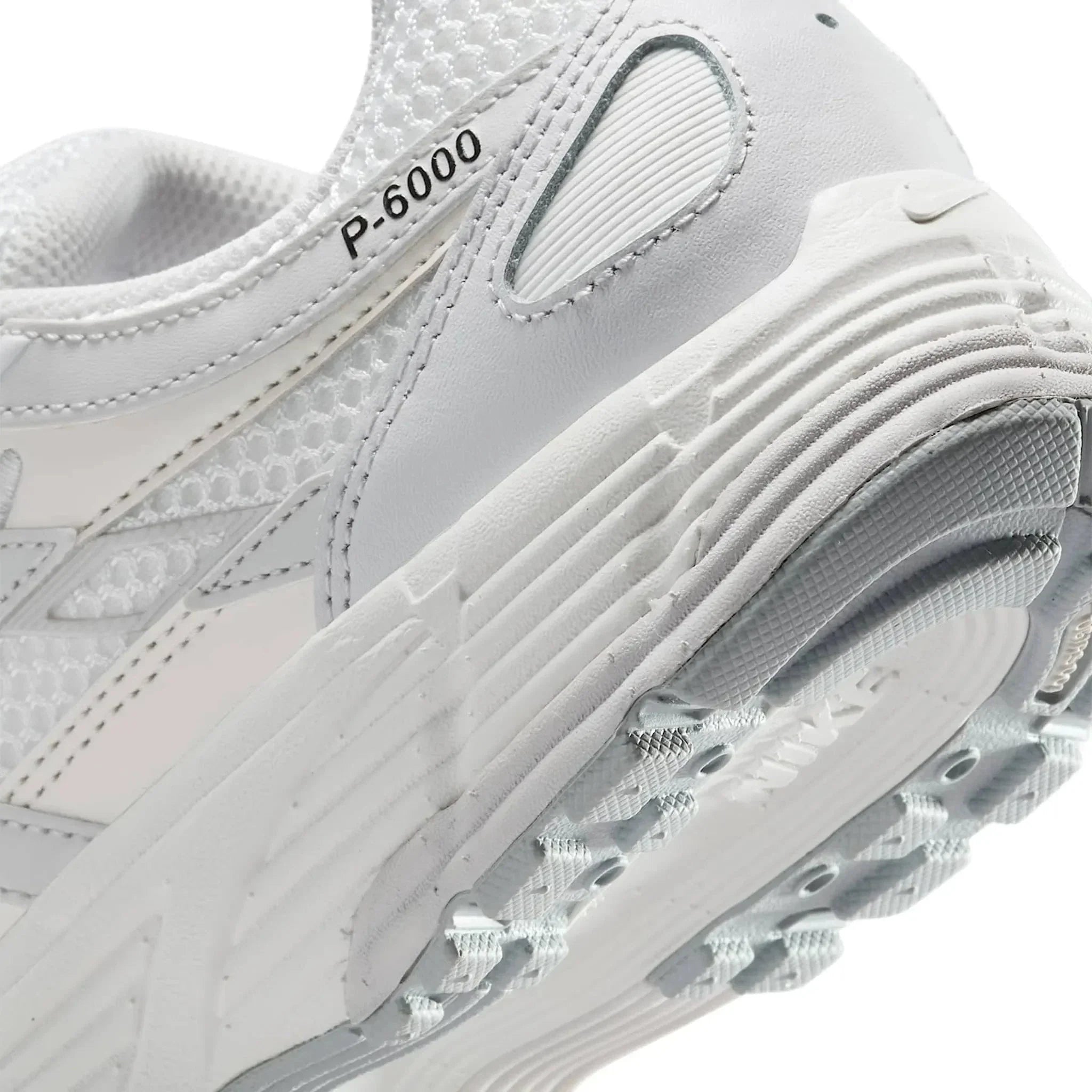 P-6000 SE Summit White Vast Grey (W)