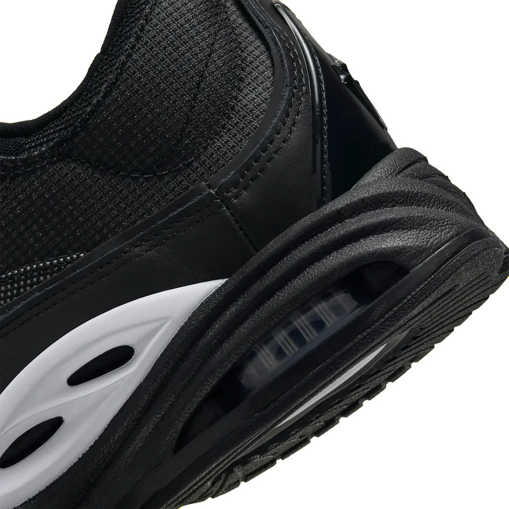 Nocta Air Zoom Drive Black White