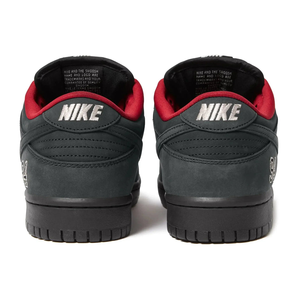SB Dunk Low Black
