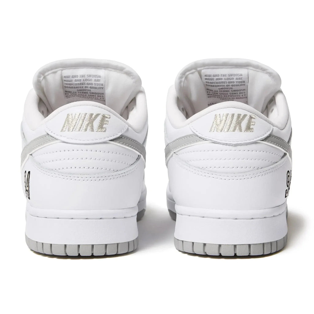 SB Dunk Low White