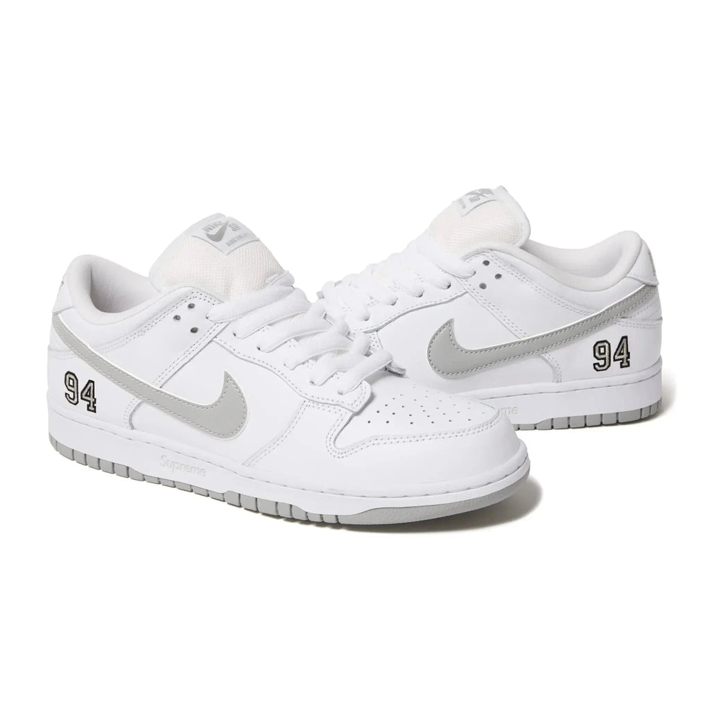 SB Dunk Low White