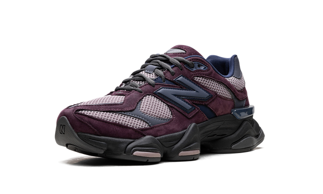 9060 Plum Brown Ice Wine