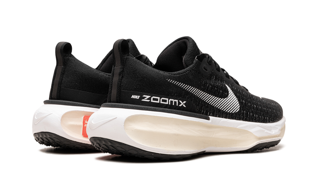 Zoom Invincible Run 3 Black White